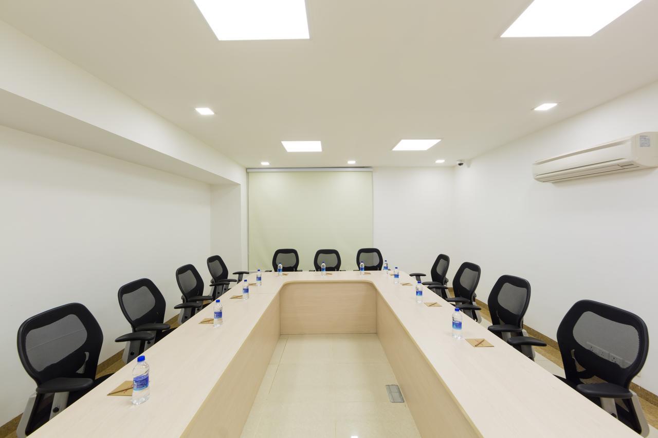 Noida City Center Екстериор снимка
